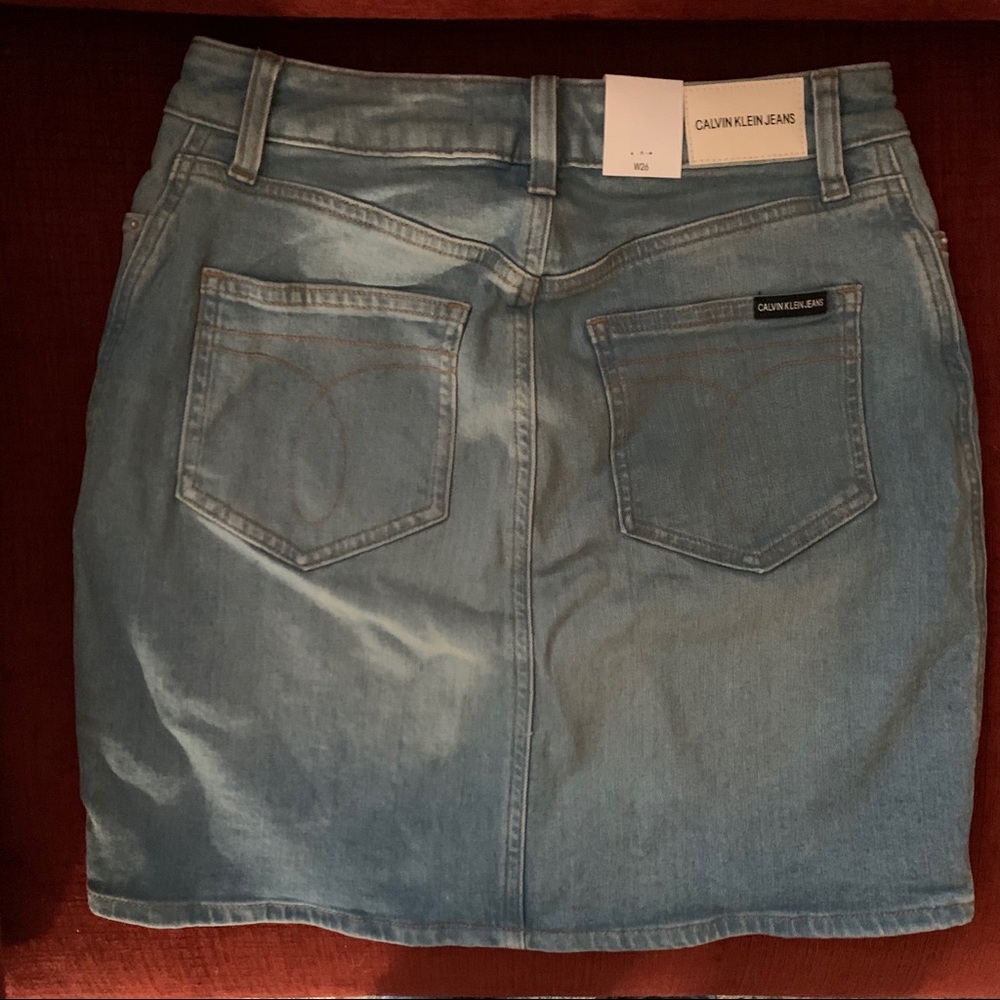 NWT Calvin Klein Denim Skirt - Picture 2 of 7
